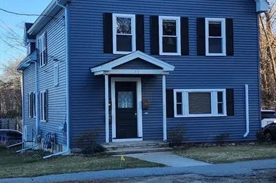 28 Burlington Ave #3 1