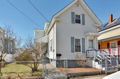 190 Willow St