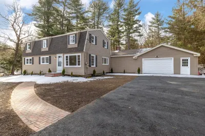 123 Lowell Rd 1