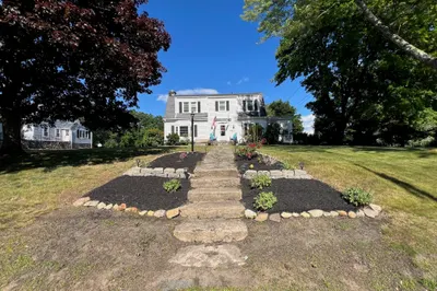 253 Lebanon Hill Rd 1