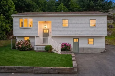 29 Rockway Rd 1