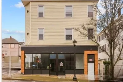 337 Columbia Street #3N