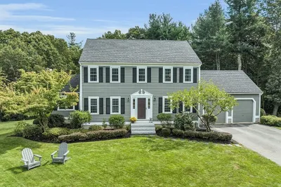 9 Rosebud Lane 1