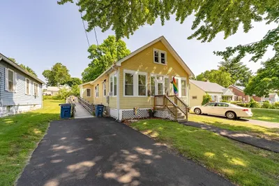 17 Oak St 1