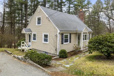 163 Cochituate Rd