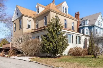 106 Grovers Ave. #2
