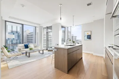 100 Shawmut Ave #807 1