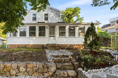 17 Coddington Rd