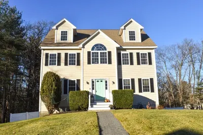 19 Dunmore Rd 1