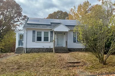29 Isleboro St