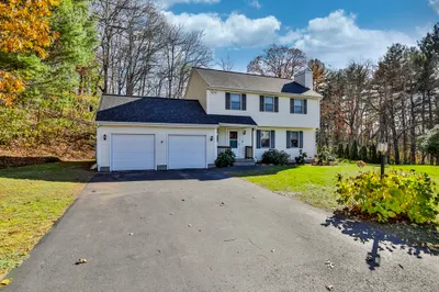 34 Hattie Ln 1