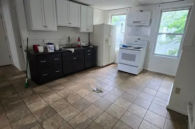 165 Eastern Ave #2