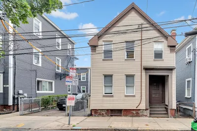 146 Spring Street 1