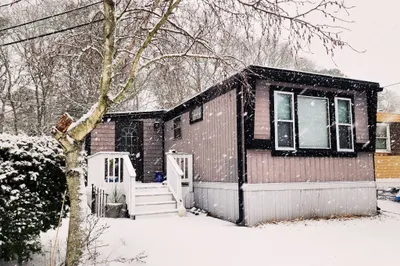 3040 Cranberry Highway #34 1