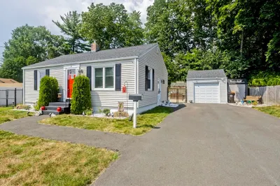 9 Alfred Cir