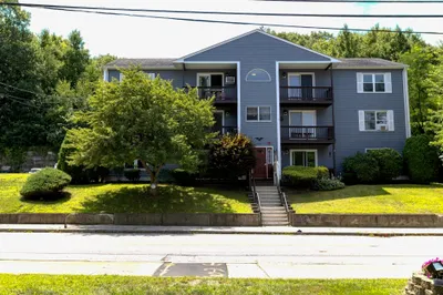 283 Privilege St #6 1