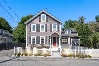 20 Curve St