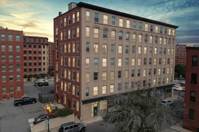 21 Wingate St #302
