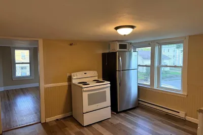 31 Prospect St #2L
