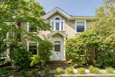 15 Cedar St 1