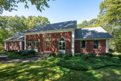 17 Robincrest Ct 1