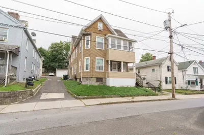 17 Spring St 1