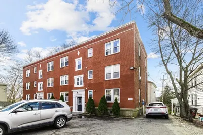 6-r Hazel Terrace #8