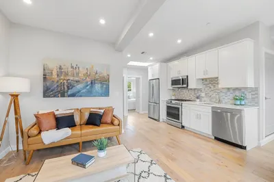 338 Hurley St #3