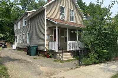 116 King Street 1