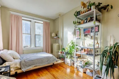 25 Park Vale Ave #2