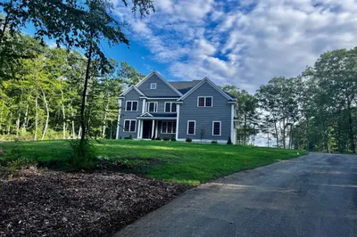 146 Randall Rd 1