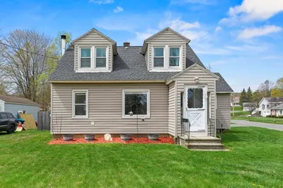 387 North St 1