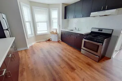 121 George St #2 1