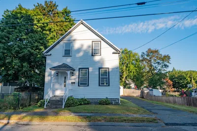 19 Lynn St 1