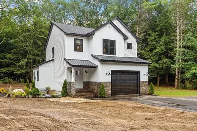 1665 W. Royalston Road 1