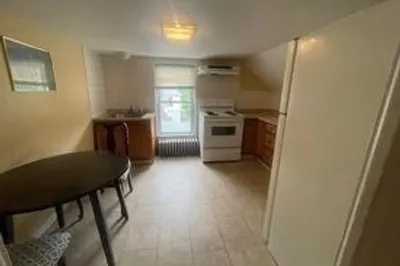 22 Fruit Street #3
