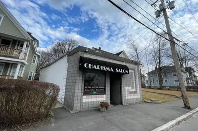421 Main St 1