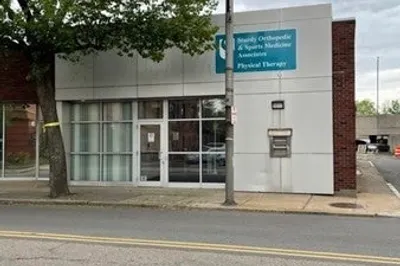 21 N Main St 1