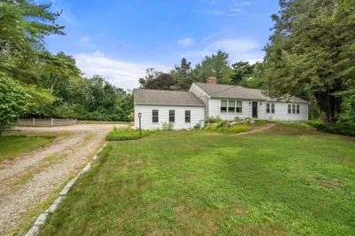 15 Thorwald Pl 1