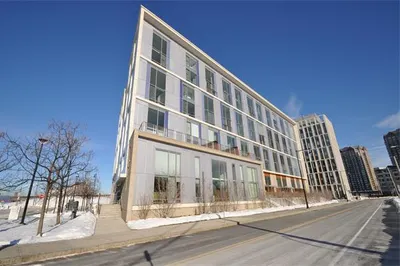 1 Earhart St #302