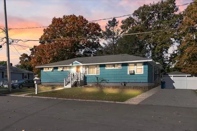 55-55a Dana St 1