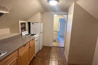 104 W Emerson #6
