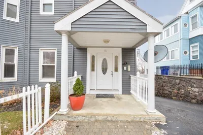 78 Franklin Ave #6