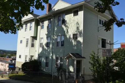 5 Earle St