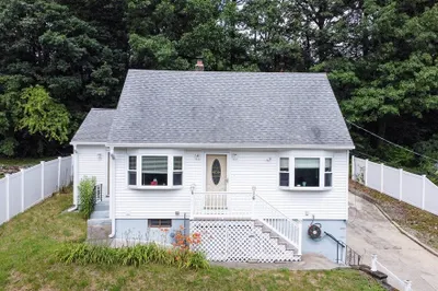 16 Leopold St