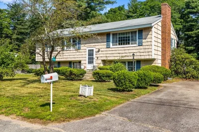 38 Smith Ave