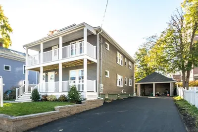31 Maple St #32