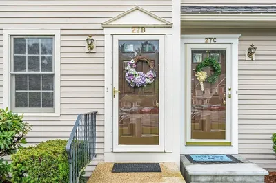 27 Brookfield Drive #B