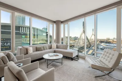 100 Lovejoy Wharf #11D