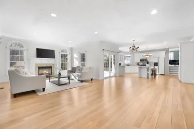52 Chandler Cir 1